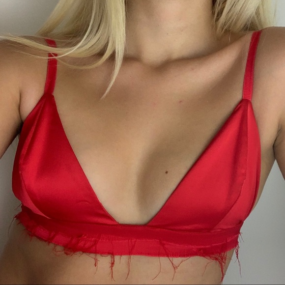 Mistress Rocks Crop Top - Picture 2 of 5